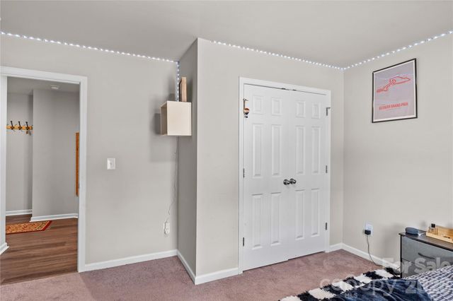 104 Sandtrap Drive, Statesville, NC 28677