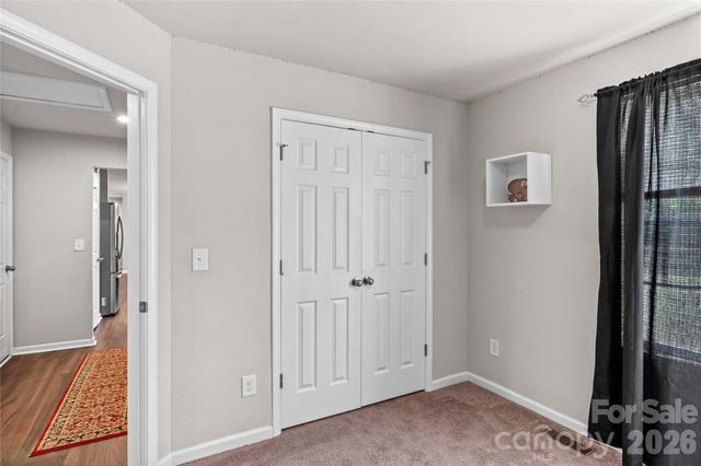 104 Sandtrap Drive, Statesville, NC 28677