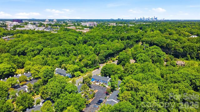3703 Winding Creek Lane, Charlotte, NC 28226