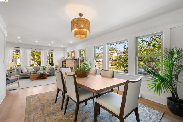 1498 Sonoma Ave, Albany, CA 94706