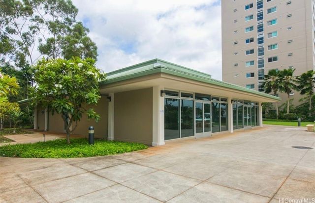 94-302 Paiwa Street 507, Waipahu, HI 96797