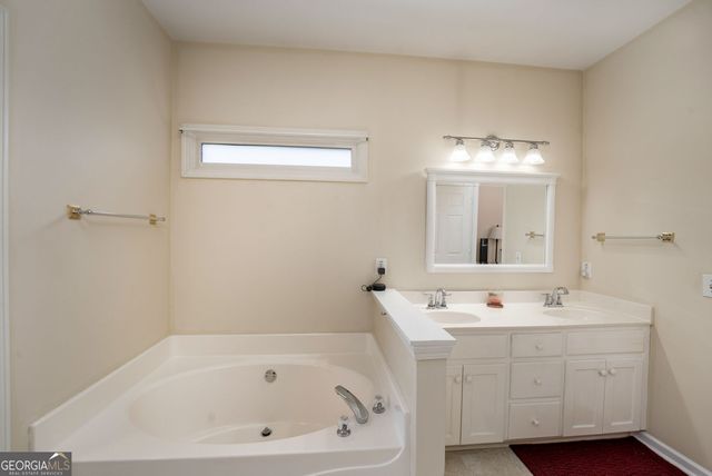 207 Holly Chase Court, Canton, GA 30114
