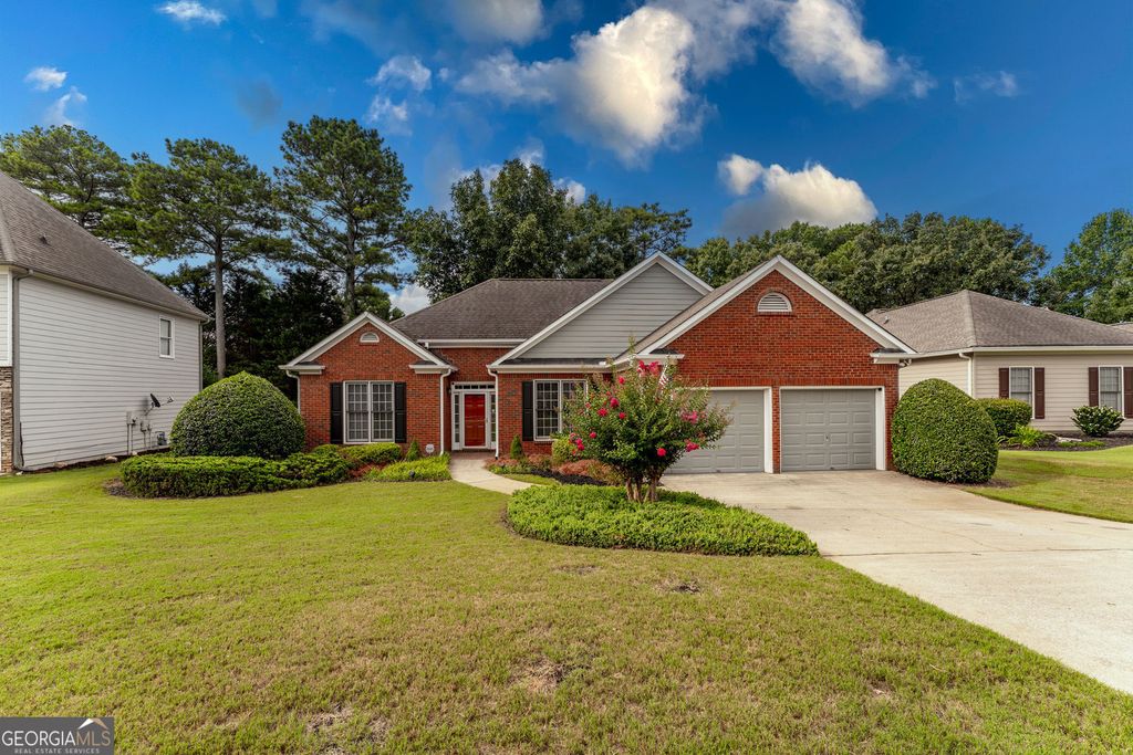 207 Holly Chase Court, Canton, GA 30114