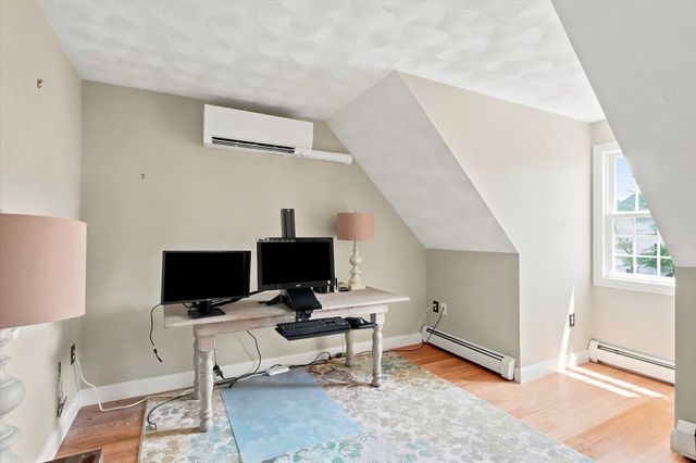 7 Old County Rd, Salisbury, MA 01952
