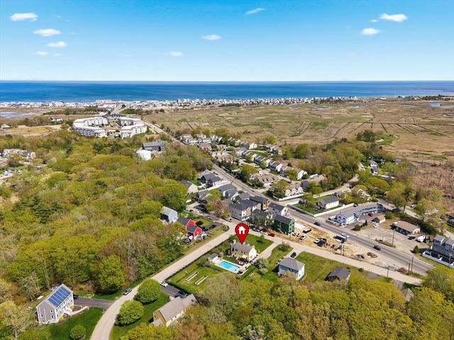 7 Old County Rd, Salisbury, MA 01952
