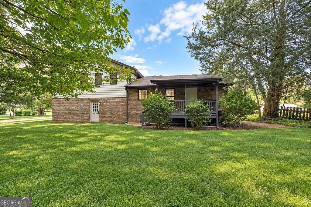 3401 San Antonio Drive, Snellville, GA 30039 — photo 4