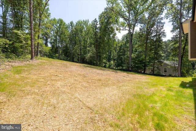 7369 BUCHANAN DR, King George, VA 22485