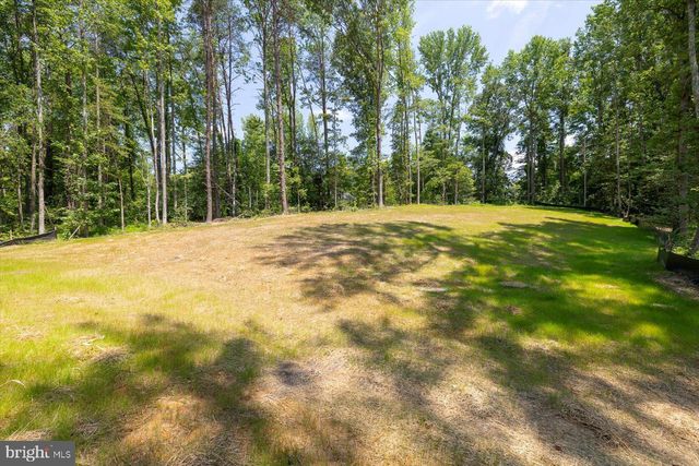 7369 BUCHANAN DR, King George, VA 22485
