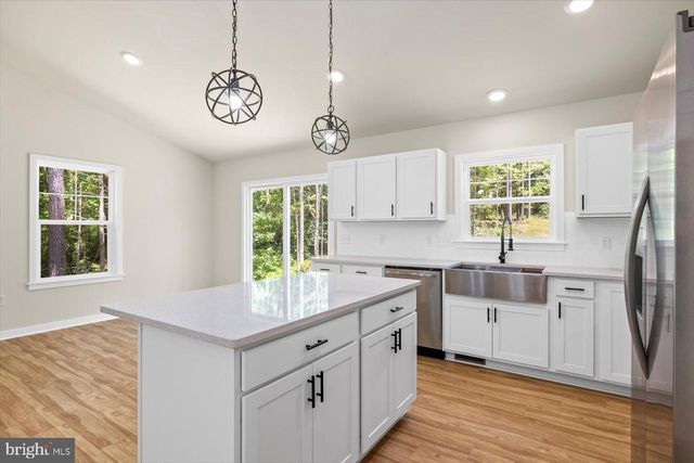 7369 BUCHANAN DR, King George, VA 22485