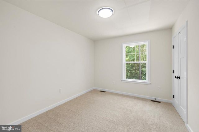 7369 BUCHANAN DR, King George, VA 22485