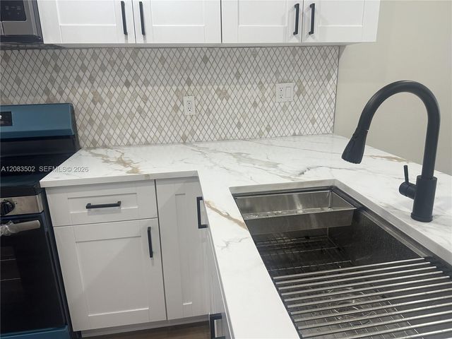 2643 NW 42nd Avenue, Coconut Creek, FL 33066