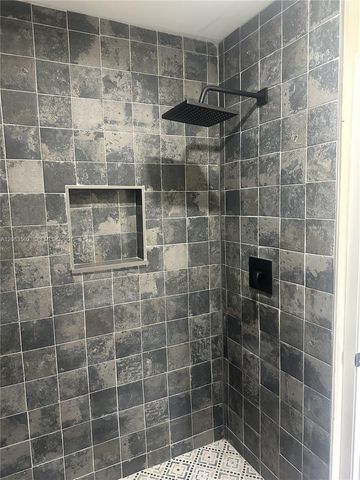 2643 NW 42nd Avenue, Coconut Creek, FL 33066
