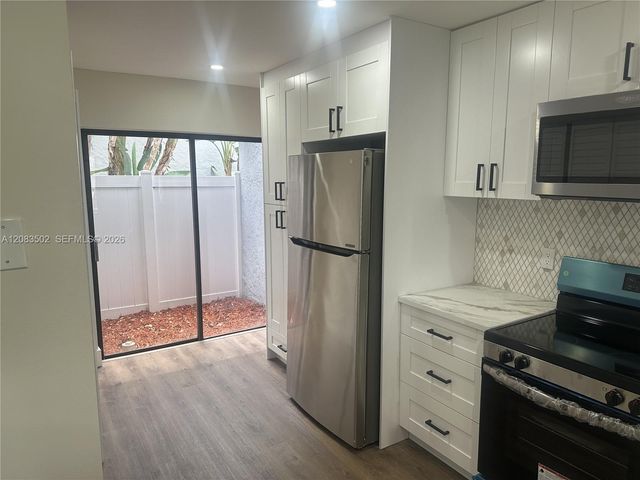2643 NW 42nd Avenue, Coconut Creek, FL 33066