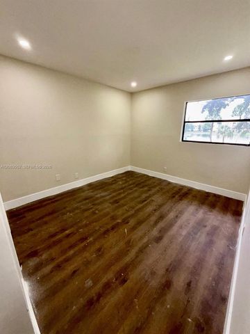 2643 NW 42nd Avenue, Coconut Creek, FL 33066