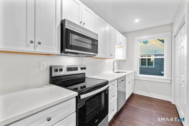 57 East Main Street 2, Branford, CT 06405