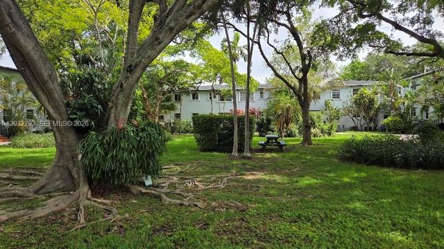 7860 SW 55th Ave 93A, Miami, FL 33143