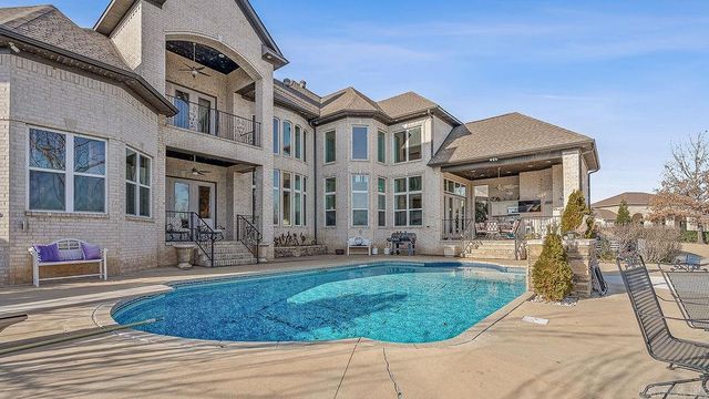 2064 Sloan Lake Dr., Jonesboro, AR 72404