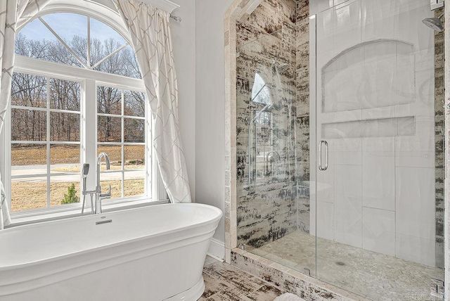 2064 Sloan Lake Dr., Jonesboro, AR 72404