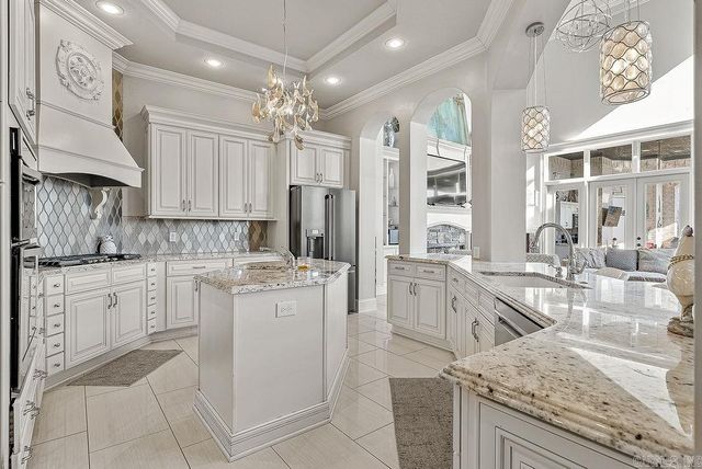 2064 Sloan Lake Dr., Jonesboro, AR 72404