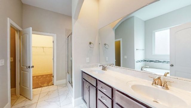 164 Cobbler Cir, Hendersonville, TN 37075