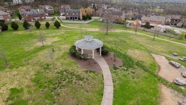 164 Cobbler Cir, Hendersonville, TN 37075