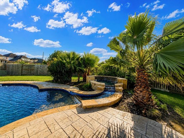 19707 Mallets Bay Court, Richmond, TX 77407