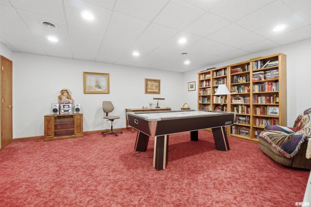 7807 W ROSEWOOD Court, Edwards, IL 61528
