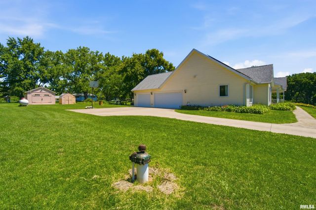7807 W ROSEWOOD Court, Edwards, IL 61528