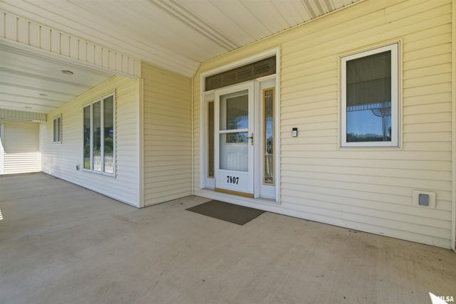 7807 W ROSEWOOD Court, Edwards, IL 61528