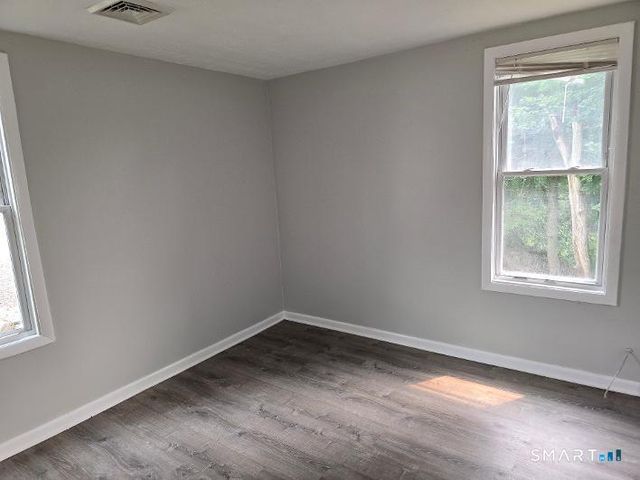 92 Hill Street, Waterbury, CT 06704