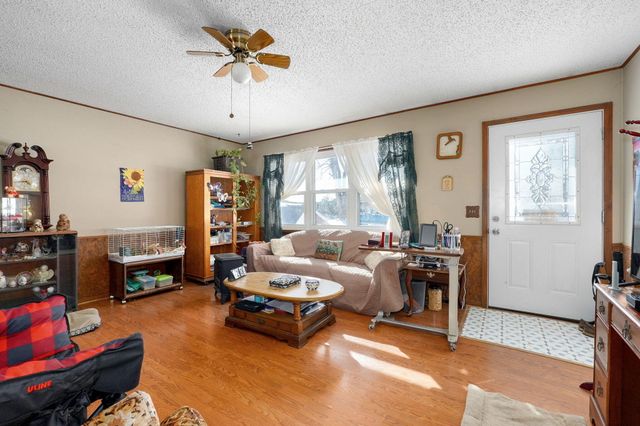 667 W Elm Street, Aurora, MO 65605