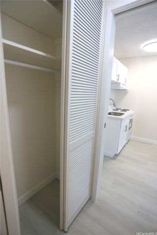 1560 Kanunu Street 613, Honolulu, HI 96814