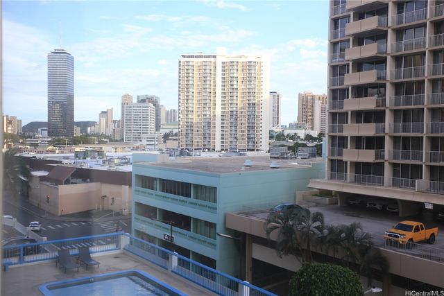1560 Kanunu Street 613, Honolulu, HI 96814