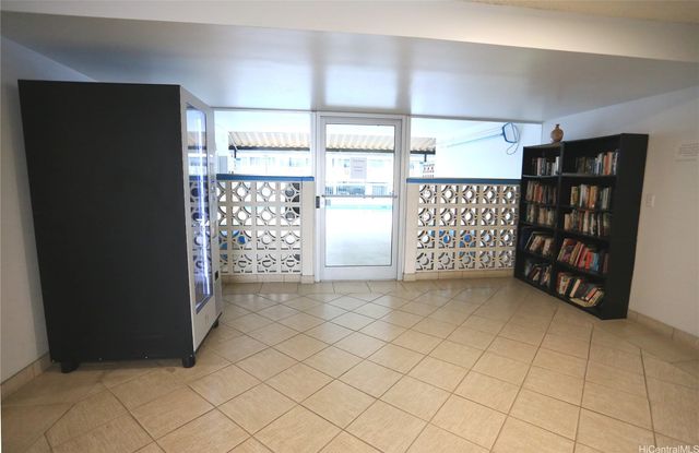 1560 Kanunu Street 613, Honolulu, HI 96814