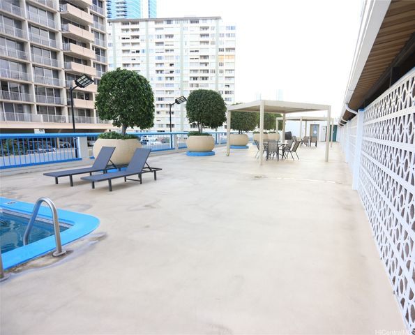 1560 Kanunu Street 613, Honolulu, HI 96814