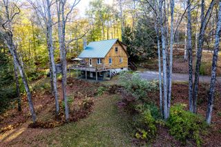 49 Storrs Hill Road, Lebanon, NH 03766