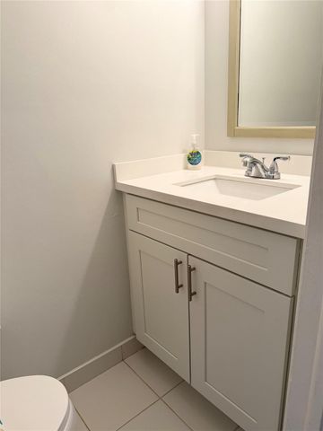 3652 SW 60th Ter, Fort Lauderdale, FL 33314