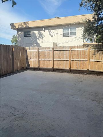 3652 SW 60th Ter, Fort Lauderdale, FL 33314