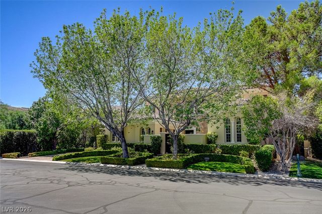 11827 Oakland Hills Drive, Las Vegas, NV 89141