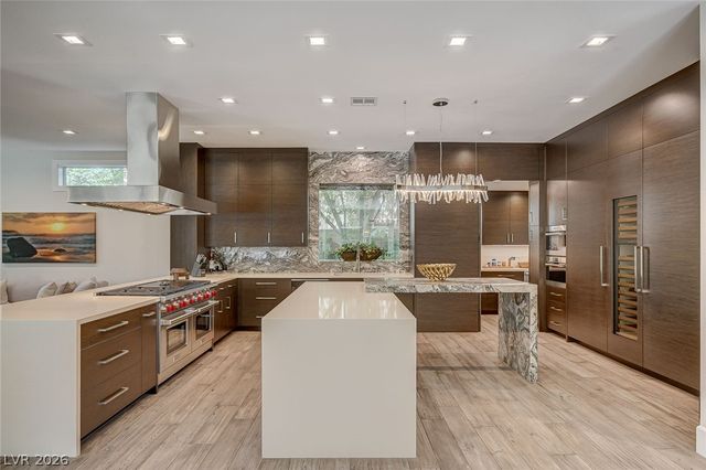 11827 Oakland Hills Drive, Las Vegas, NV 89141