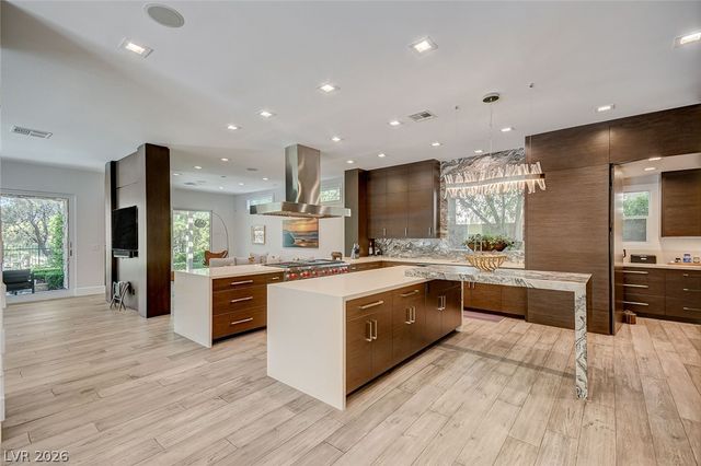 11827 Oakland Hills Drive, Las Vegas, NV 89141