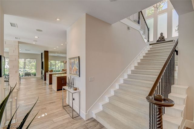 11827 Oakland Hills Drive, Las Vegas, NV 89141