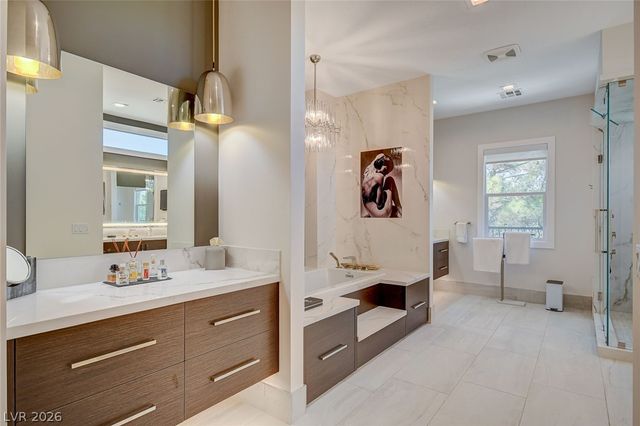 11827 Oakland Hills Drive, Las Vegas, NV 89141