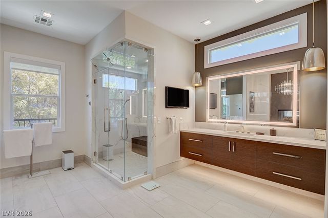 11827 Oakland Hills Drive, Las Vegas, NV 89141
