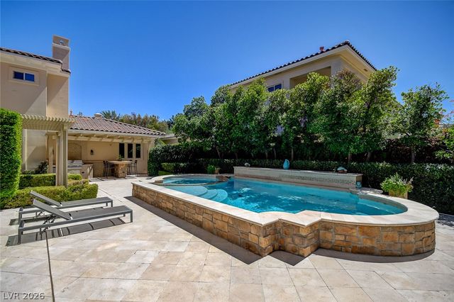 11827 Oakland Hills Drive, Las Vegas, NV 89141