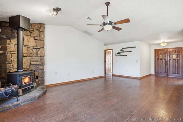 1607 Kingsway Street, Sapulpa, OK 74066