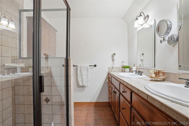 1607 Kingsway Street, Sapulpa, OK 74066