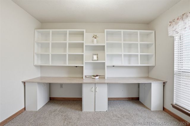 1607 Kingsway Street, Sapulpa, OK 74066