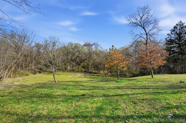 1607 Kingsway Street, Sapulpa, OK 74066