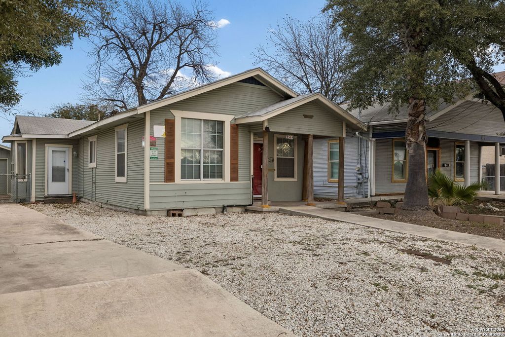 937 Culebra, San Antonio, TX 78201